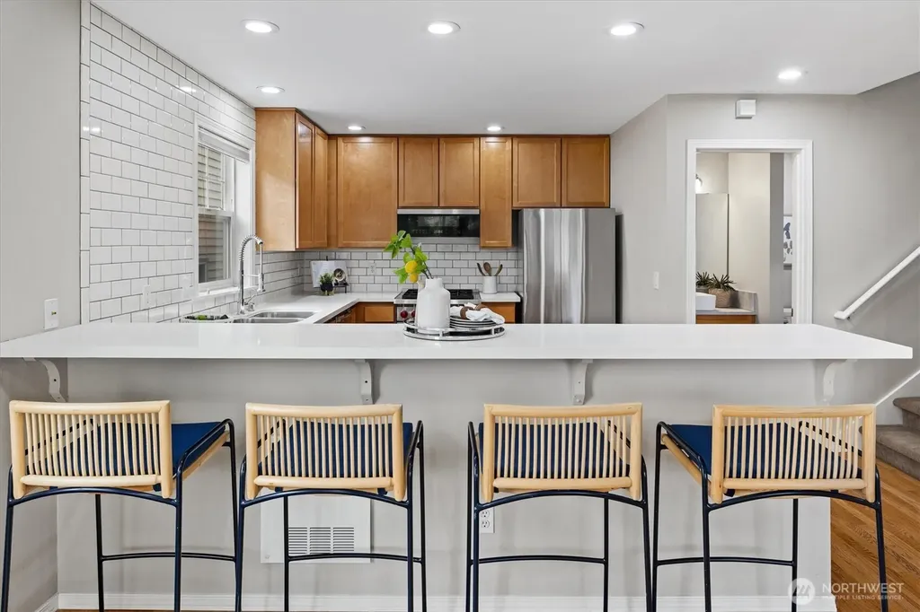 2641 NW 57th Street Seattle WA 98107