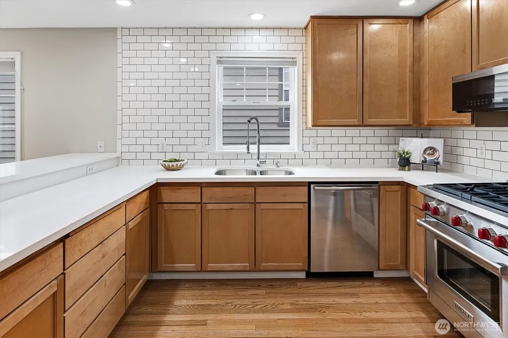2641 NW 57th Street Seattle WA 98107