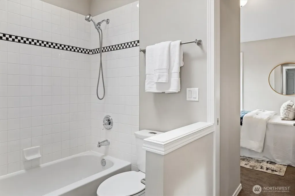 2641 NW 57th Street Seattle WA 98107