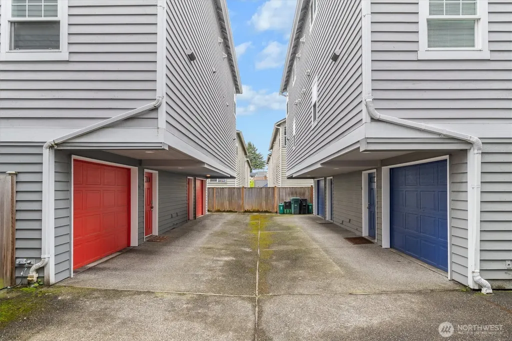 2641 NW 57th Street Seattle WA 98107