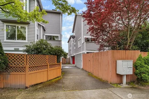 2641 NW 57th Street Seattle WA 98107