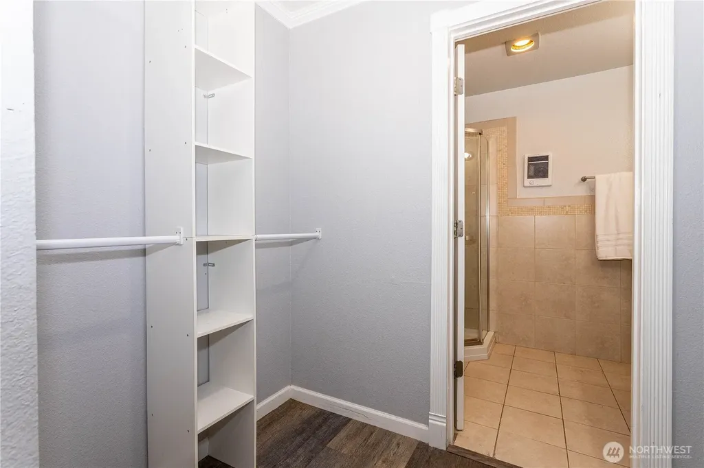 12517 NE 23rd Place Bellevue WA 98005