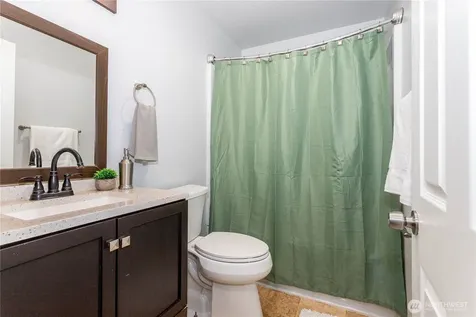12517 NE 23rd Place Bellevue WA 98005