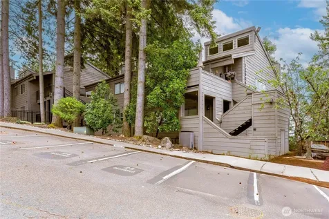 12517 NE 23rd Place Bellevue WA 98005