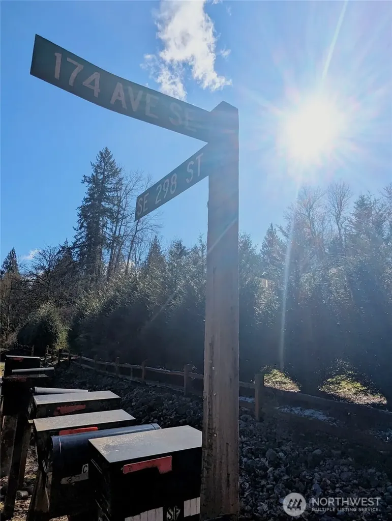 17400 SE 298th Street Kent WA 98042