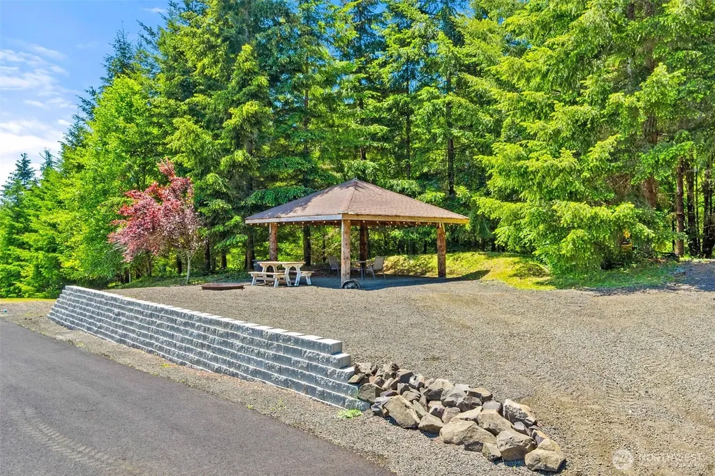 5924 139th Trail SW Rochester WA 98579