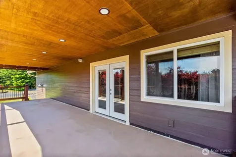 5924 139th Trail SW Rochester WA 98579