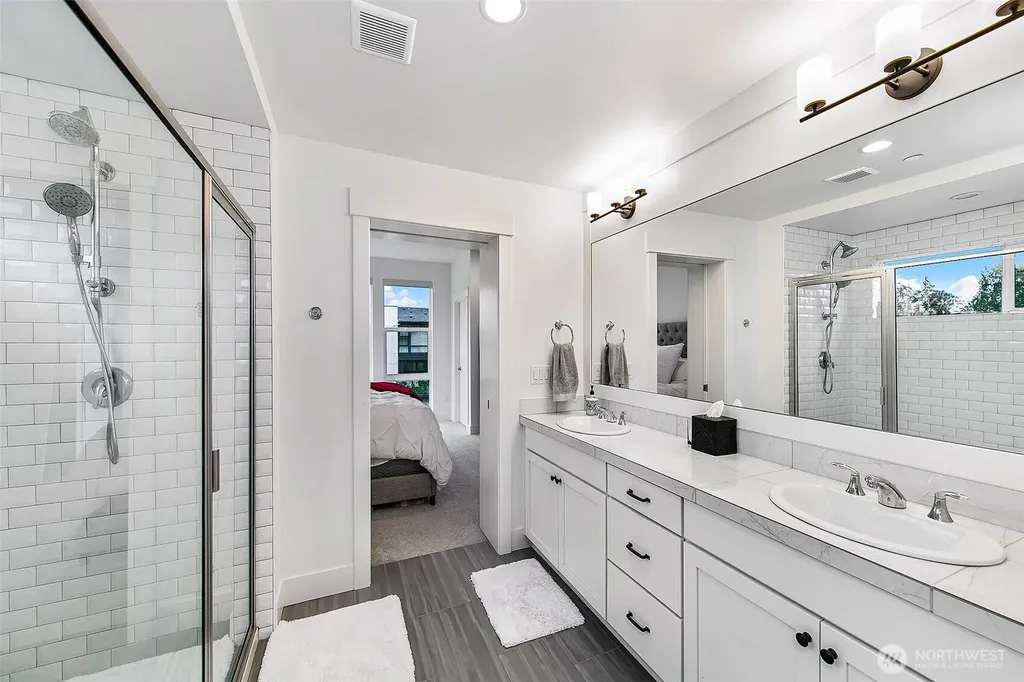 14002 3rd Avenue NE Duvall WA 98019