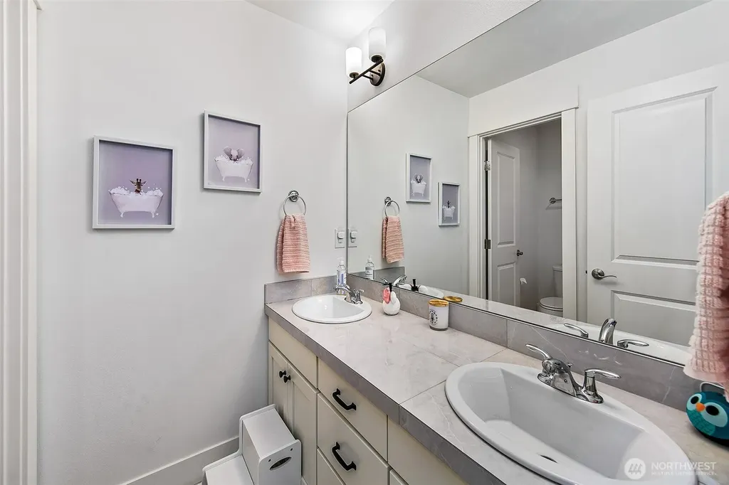14002 3rd Avenue NE Duvall WA 98019