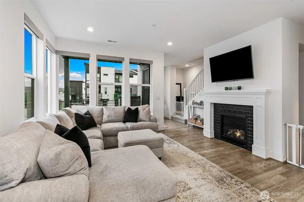 14002 3rd Avenue NE Duvall WA 98019