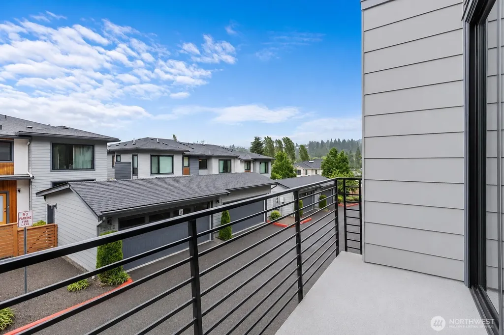 12873 SE 75th Road Newcastle WA 98056