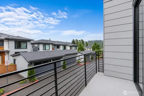 12873 SE 75th Road Newcastle WA 98056