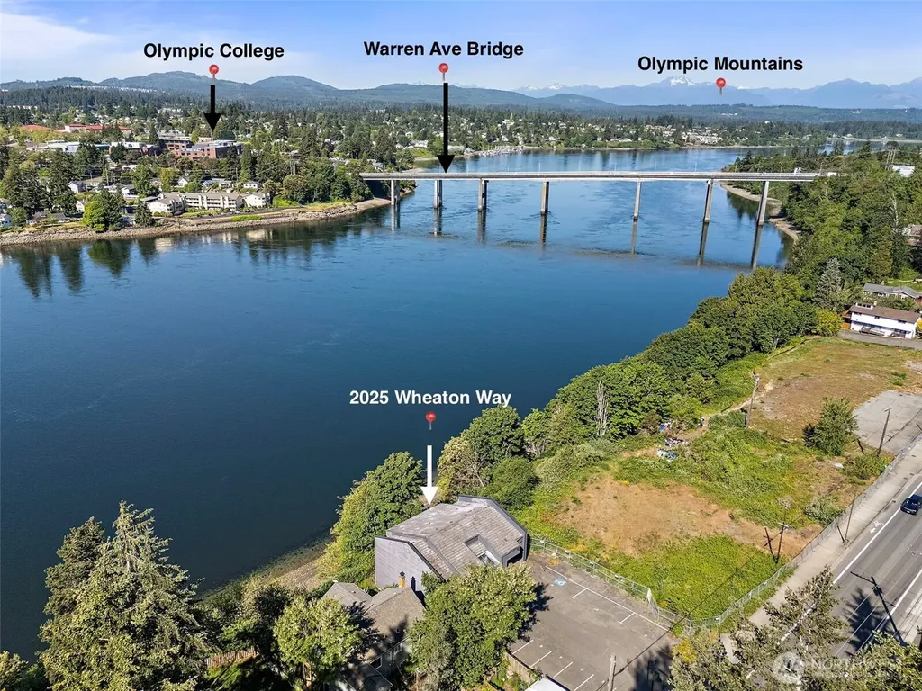 2025 Wheaton Way Bremerton WA 98310
