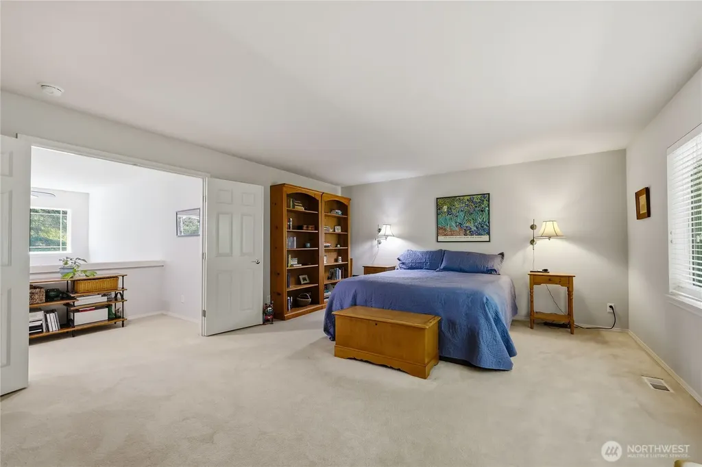 14555 Kingscross Circle NW Silverdale WA 98383