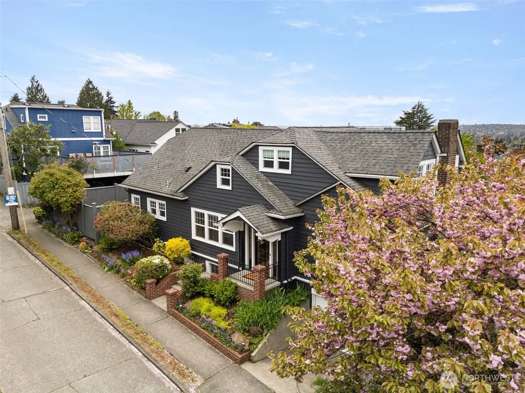114 Queen Anne Drive Seattle WA 98109