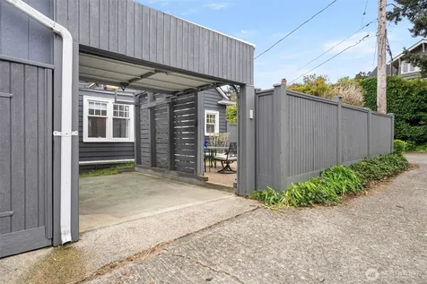 114 Queen Anne Drive Seattle WA 98109