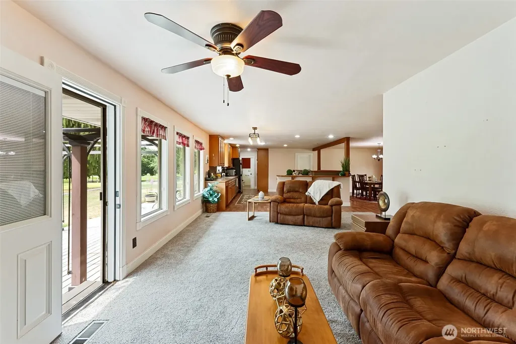 60 N Green Place East Wenatchee WA 98802