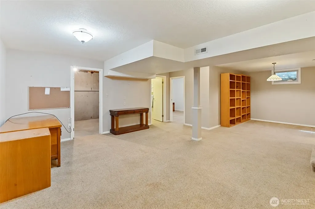 60 N Green Place East Wenatchee WA 98802