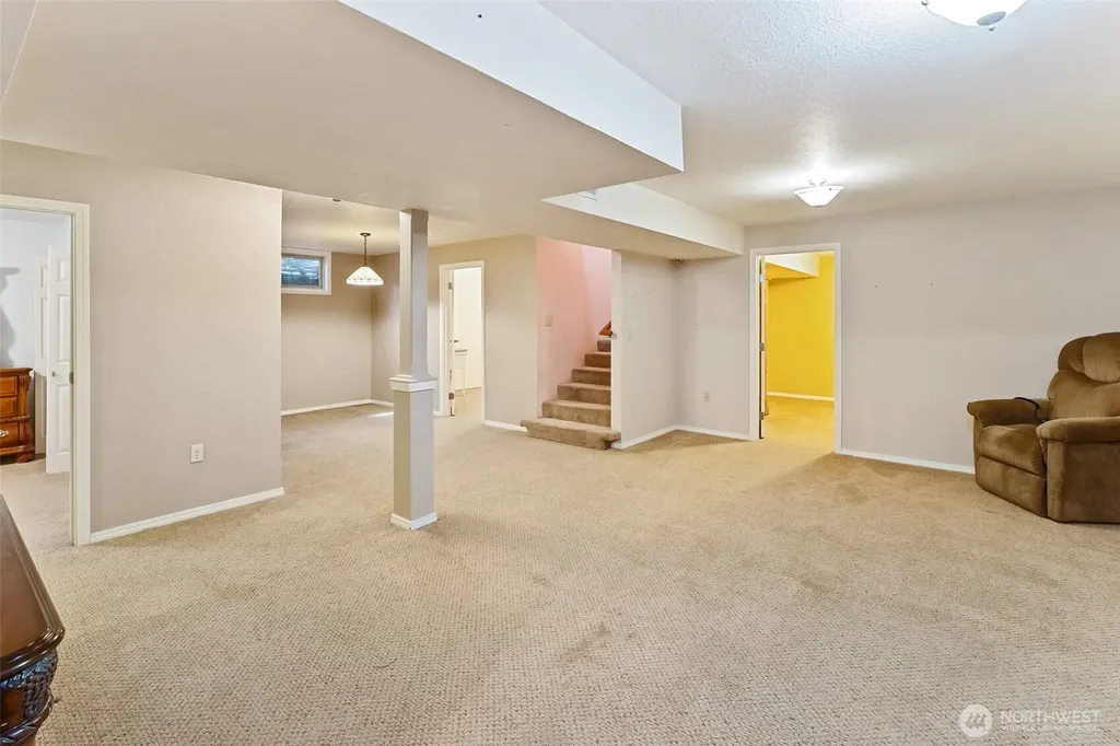 60 N Green Place East Wenatchee WA 98802