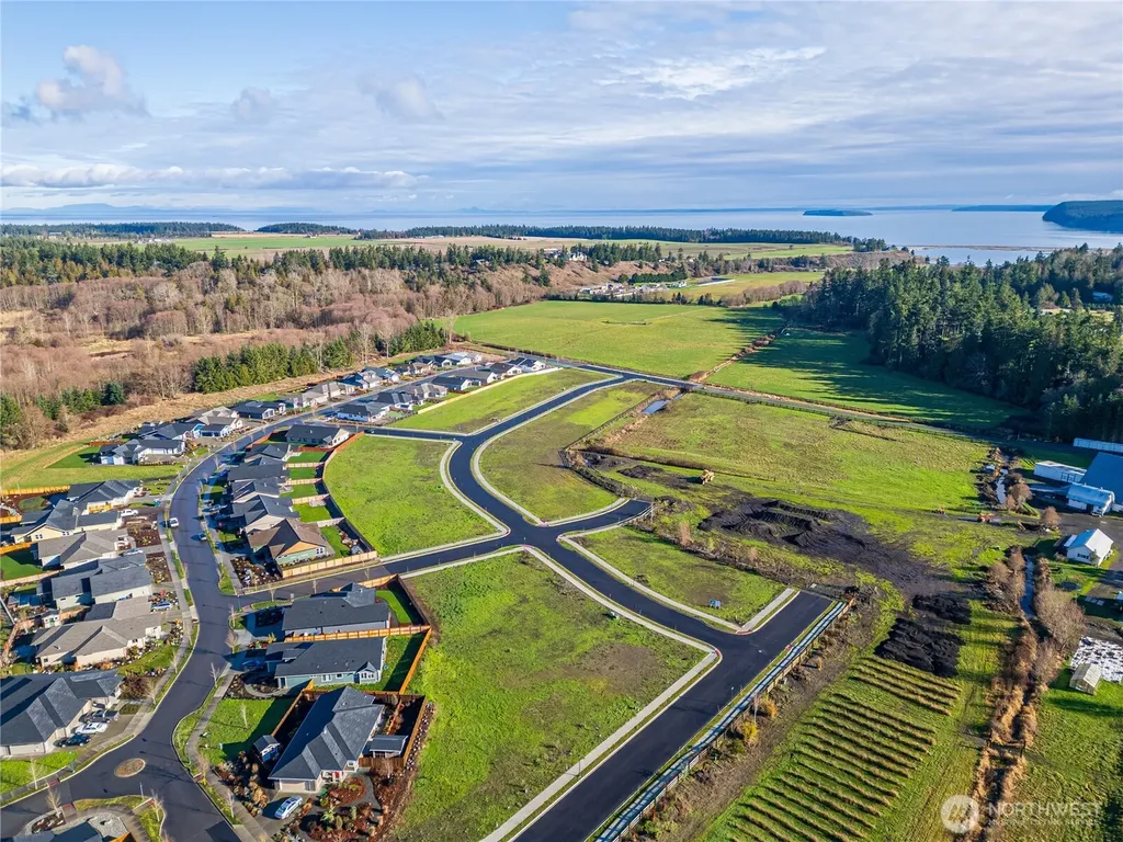 140 Dover Sequim WA 98382