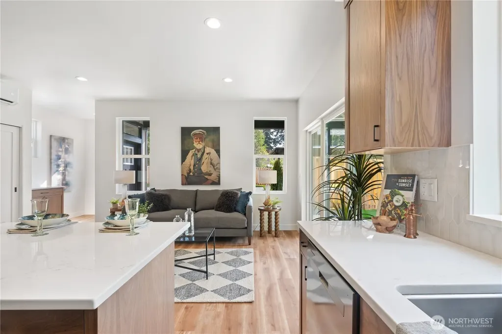 2907 Cedarwood Avenue Bellingham WA 98225