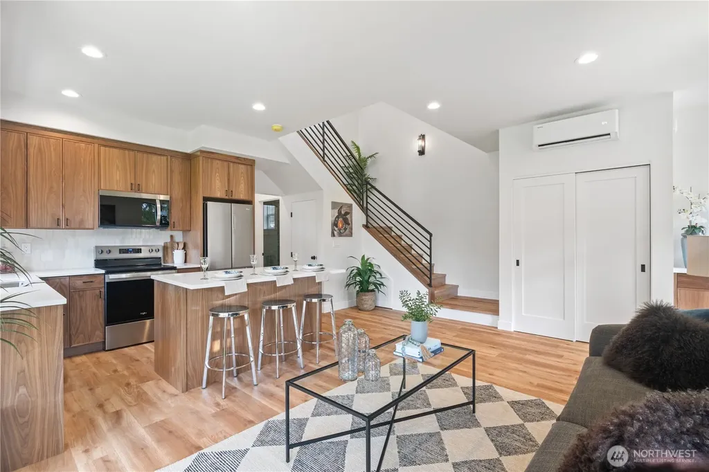 2907 Cedarwood Avenue Bellingham WA 98225