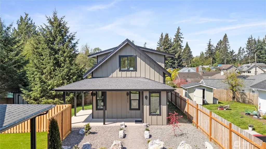 2907 Cedarwood Avenue Bellingham WA 98225