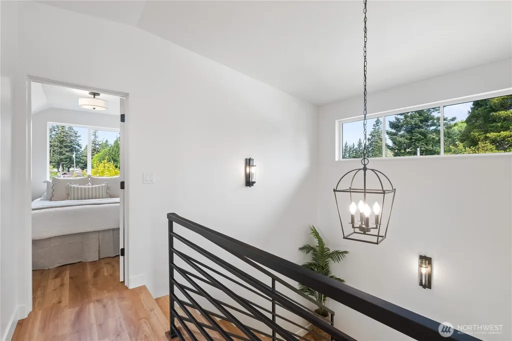 2907 Cedarwood Avenue Bellingham WA 98225