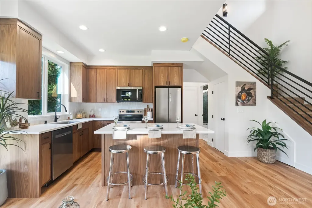 2907 Cedarwood Avenue Bellingham WA 98225