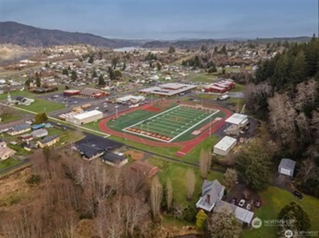 0 E Cowlitz Street South Bend WA 98586