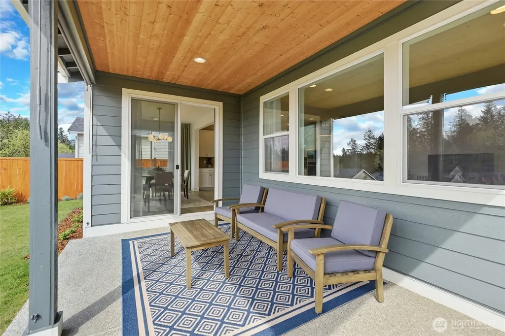 4510 Bristol Lane SE Port Orchard WA 98366