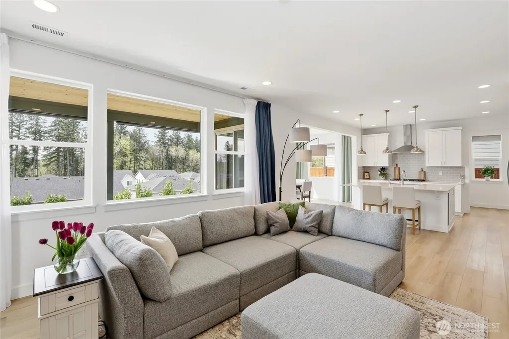 4510 Bristol Lane SE Port Orchard WA 98366