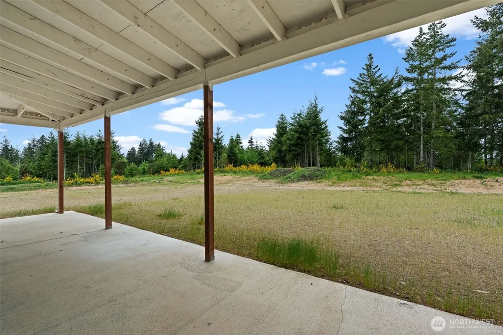 1363 E Crestview Drive Shelton WA 98584