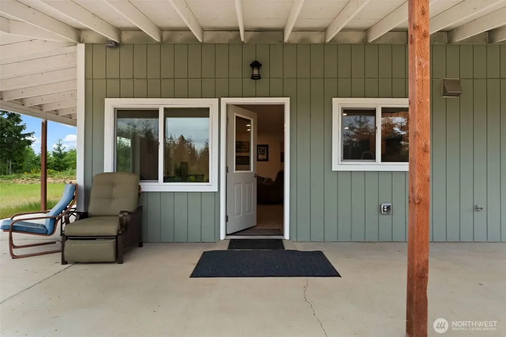 1363 E Crestview Drive Shelton WA 98584