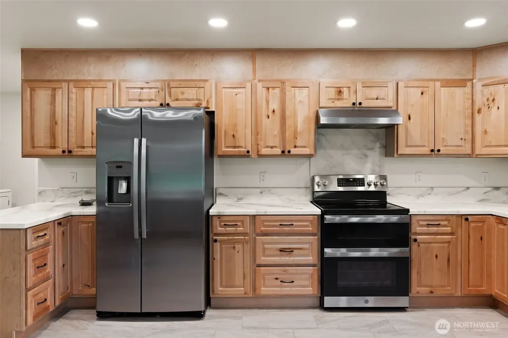 1363 E Crestview Drive Shelton WA 98584