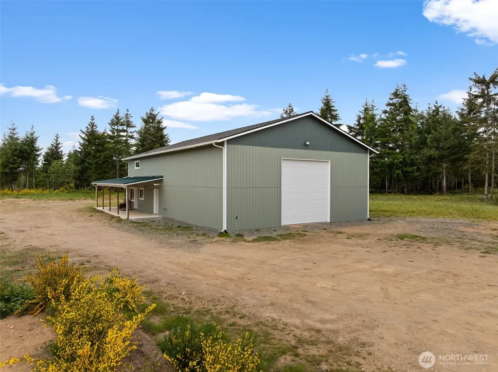 1363 E Crestview Drive Shelton WA 98584