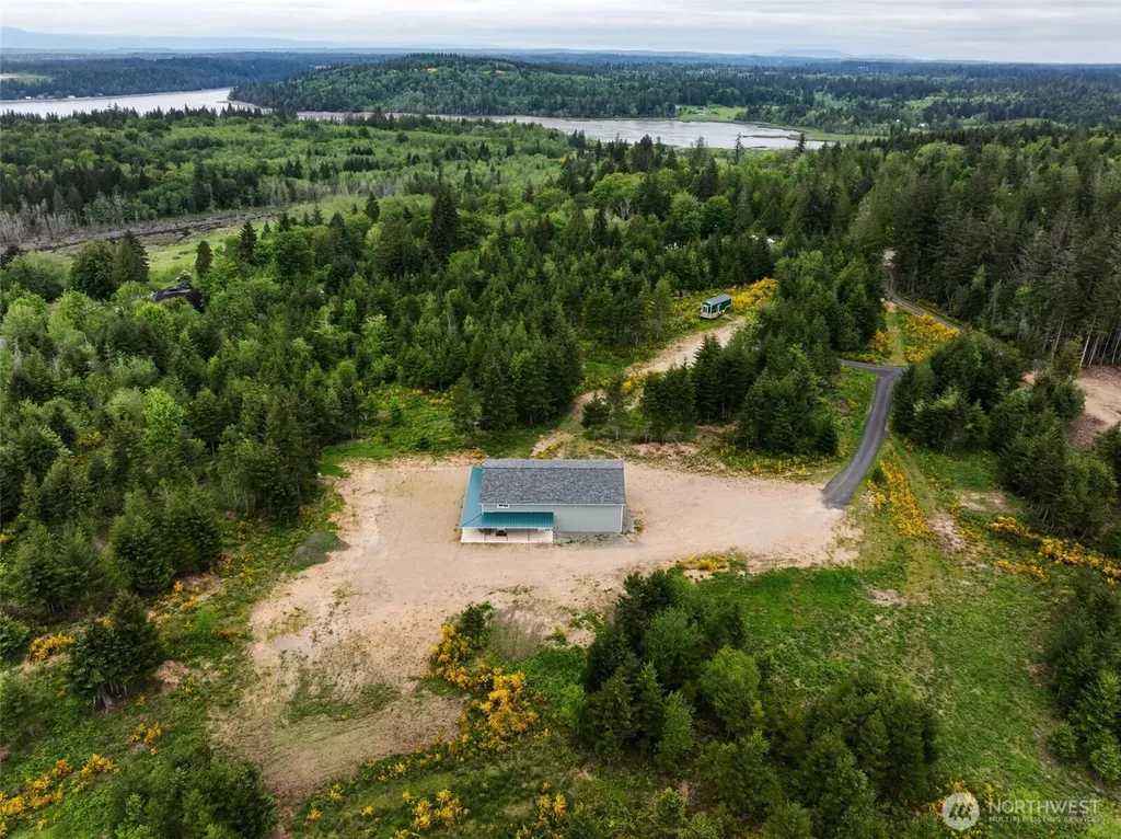 1363 E Crestview Drive Shelton WA 98584