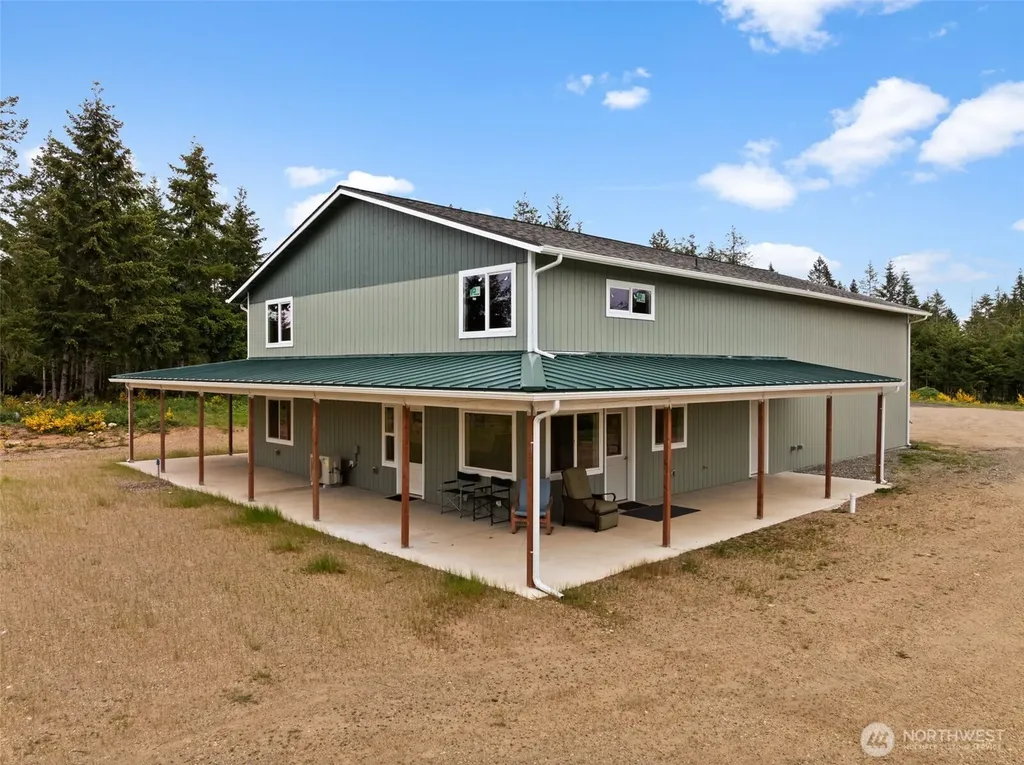 1363 E Crestview Drive Shelton WA 98584