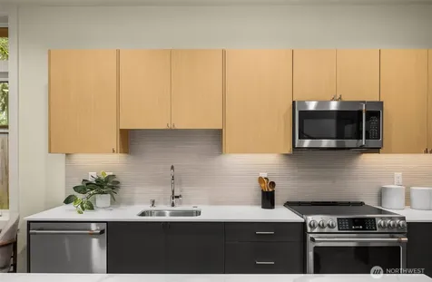 12710 NE 72nd Street Kirkland WA 98033