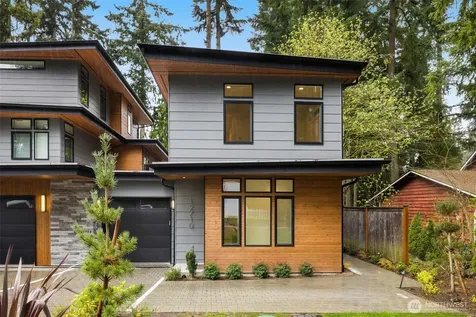 12710 NE 72nd Street Kirkland WA 98033