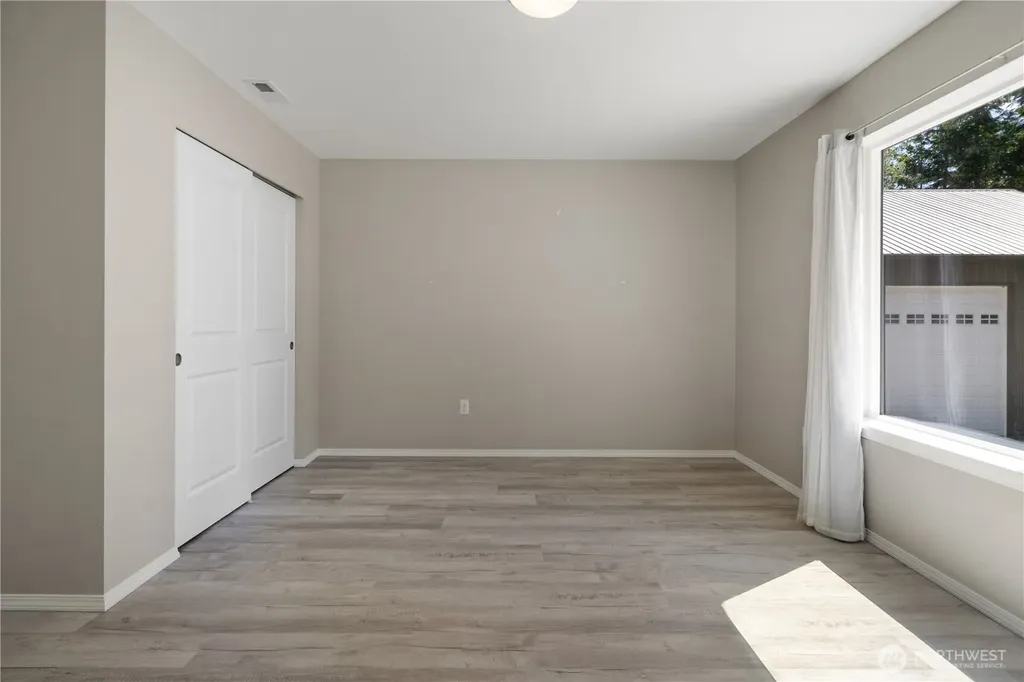 134 Lunderville Lane Port Angeles WA 98362