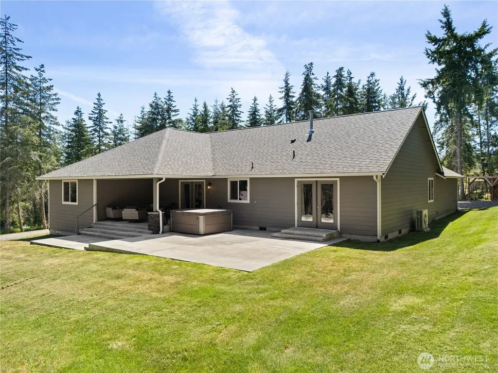 134 Lunderville Lane Port Angeles WA 98362