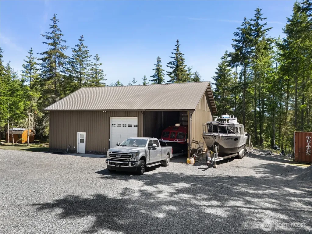 134 Lunderville Lane Port Angeles WA 98362