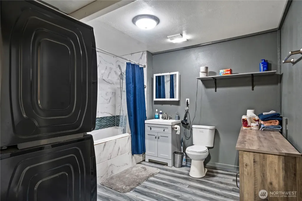 134 Lunderville Lane Port Angeles WA 98362