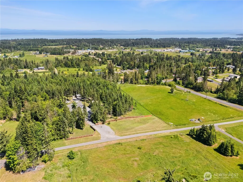 134 Lunderville Lane Port Angeles WA 98362