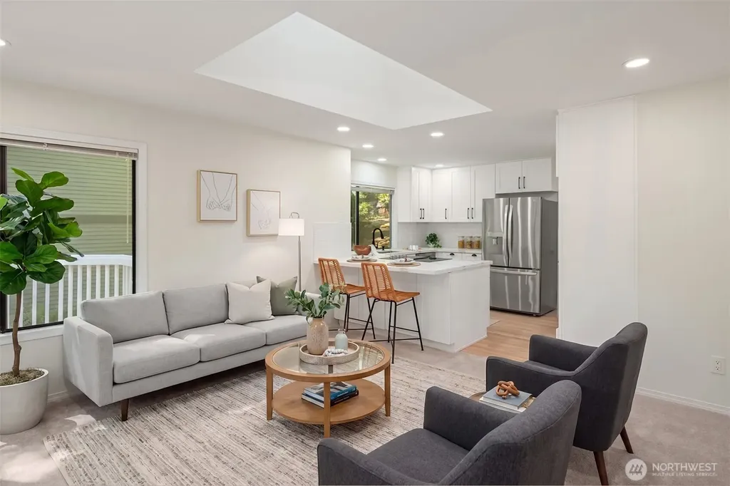 2815 NW Pine Cone Drive Issaquah WA 98027
