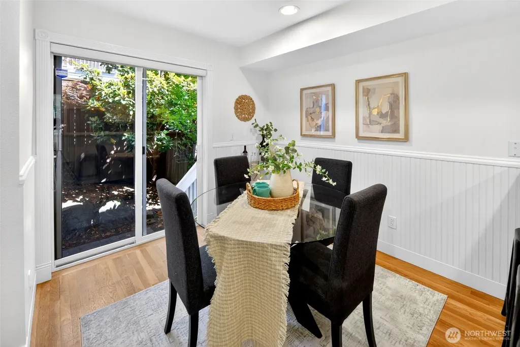 402 Aloha Street Seattle WA 98109