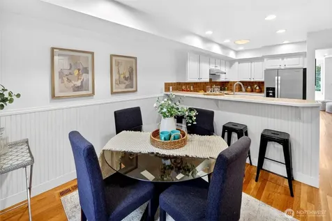 402 Aloha Street Seattle WA 98109