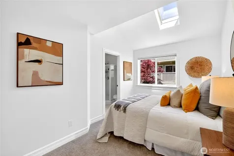 402 Aloha Street Seattle WA 98109