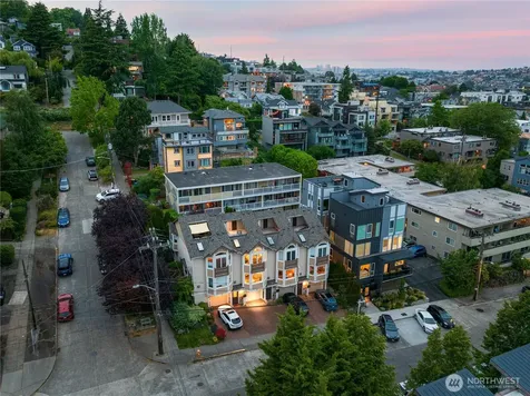 402 Aloha Street Seattle WA 98109